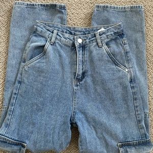 High rise cargo baggy light wash jeans. ON HOLD